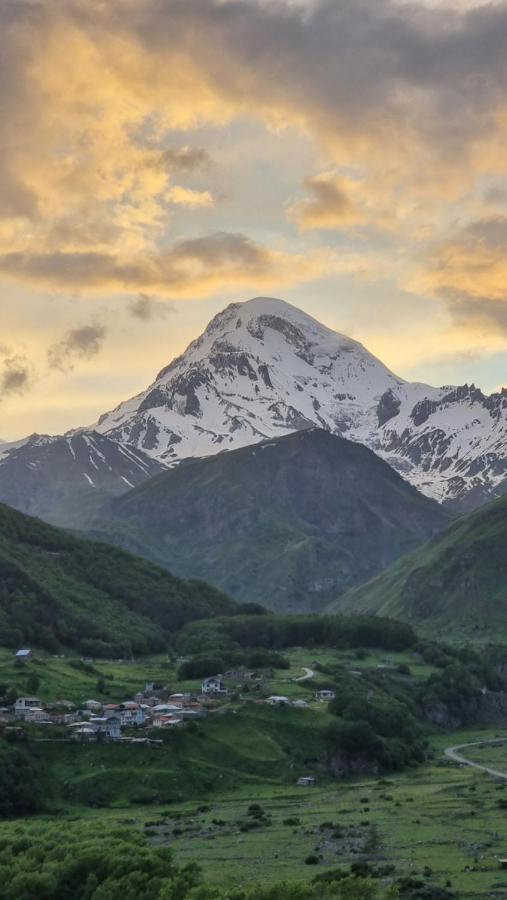 Hotel North Kazbegi Exterior foto